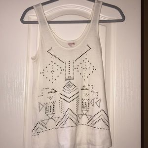 Women’s Detailed White Tank